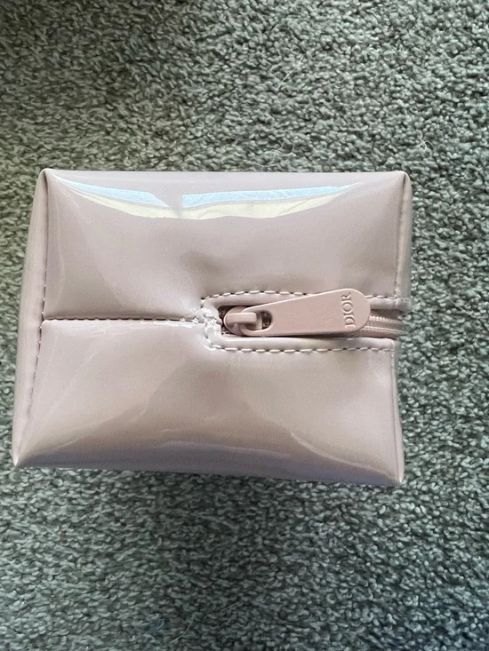 Dior Blush Pink Ceramic CD Logo Trinket Box - Picture 7 of 9